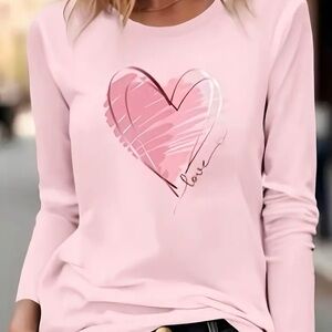 New, plus size Heart Print Long Sleeve Round Neck Casual T-shirt